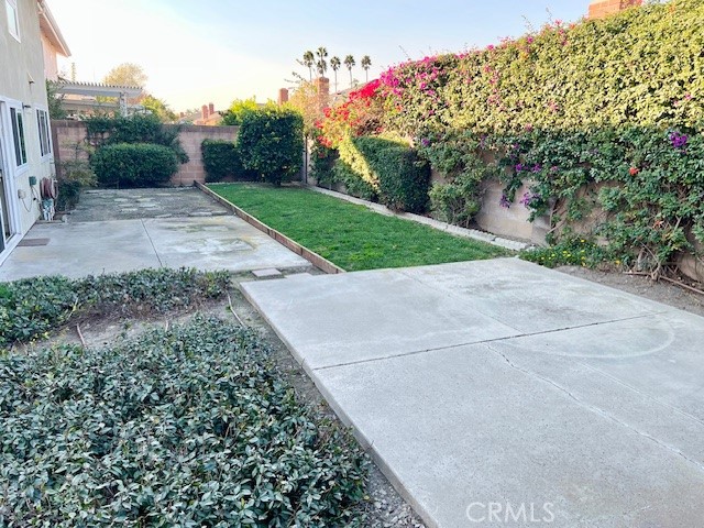 6451 Meadow Crest Drive