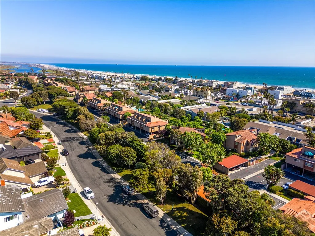 16883 Bluewater Lane Unit 27