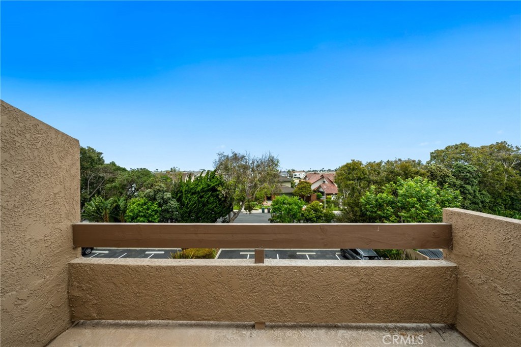 16883 Bluewater Lane 27