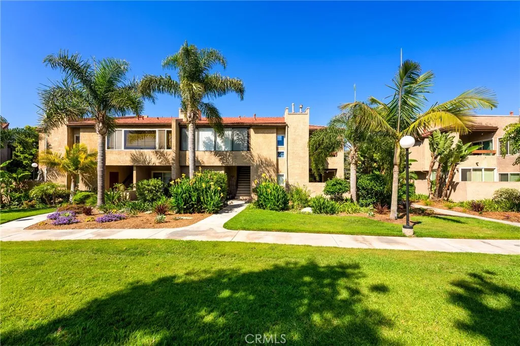 16883 Bluewater Lane Unit 27