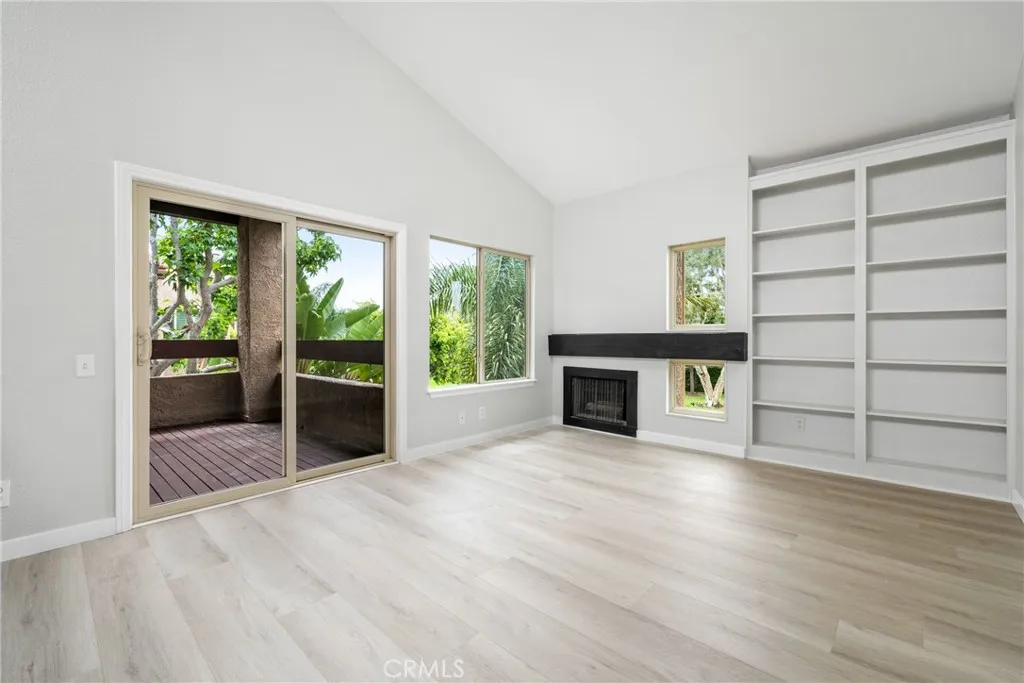 16883 Bluewater Lane Unit 27