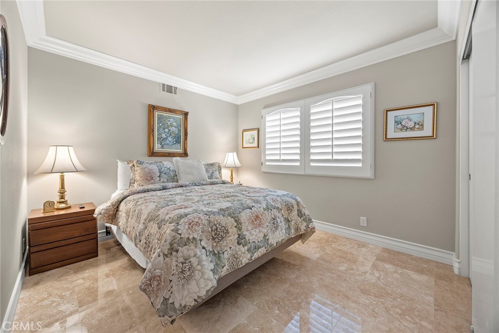 21 Sepulveda