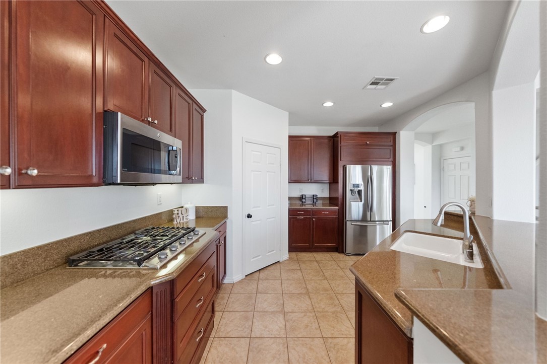 25125 Cedar Ridge Court