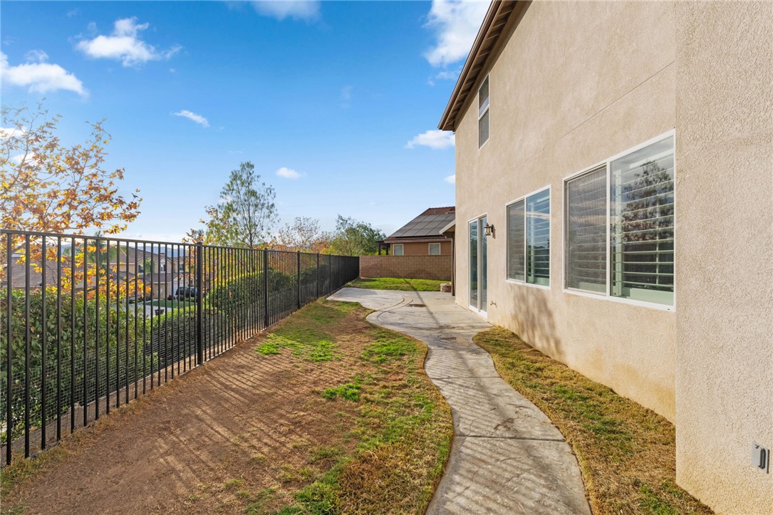 25125 Cedar Ridge Court