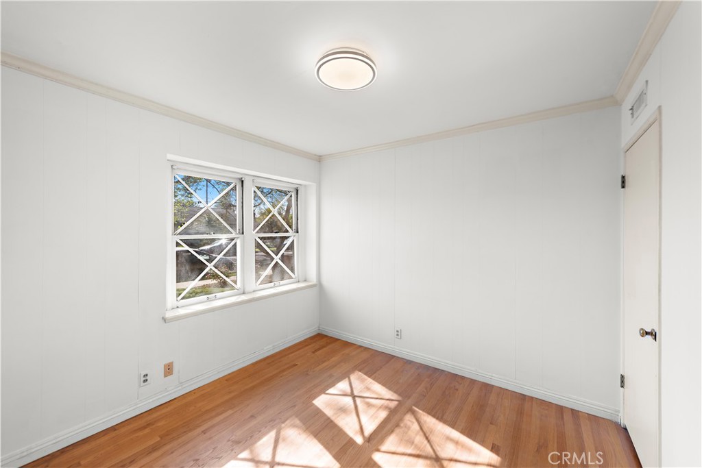 1910 N Greenbrier Street