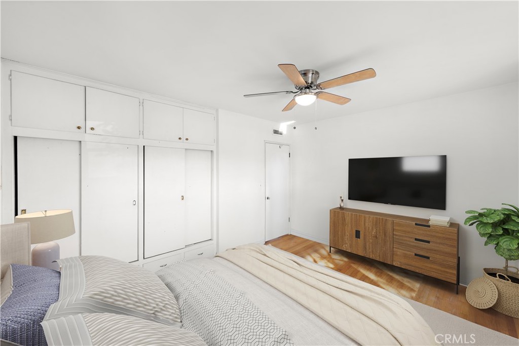 1910 N Greenbrier Street