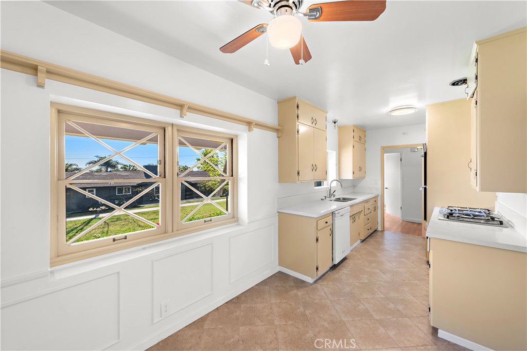 1910 N Greenbrier Street