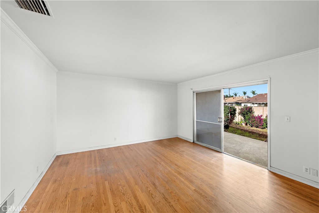 1910 N Greenbrier Street