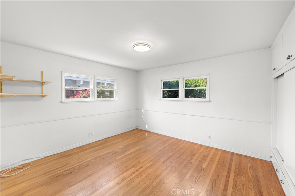 1910 N Greenbrier Street