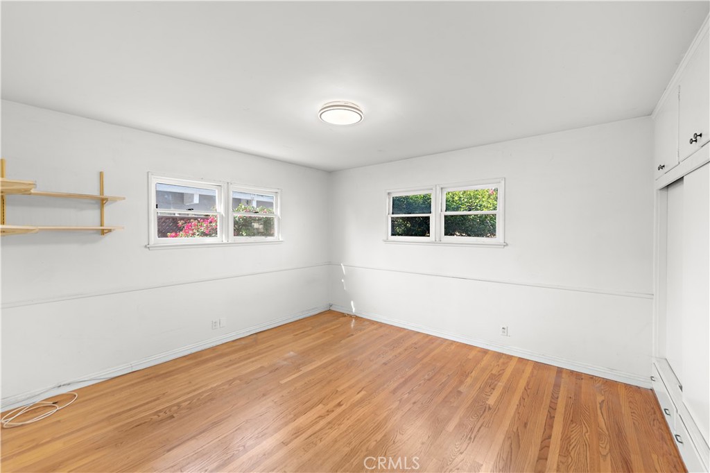 1910 N Greenbrier Street