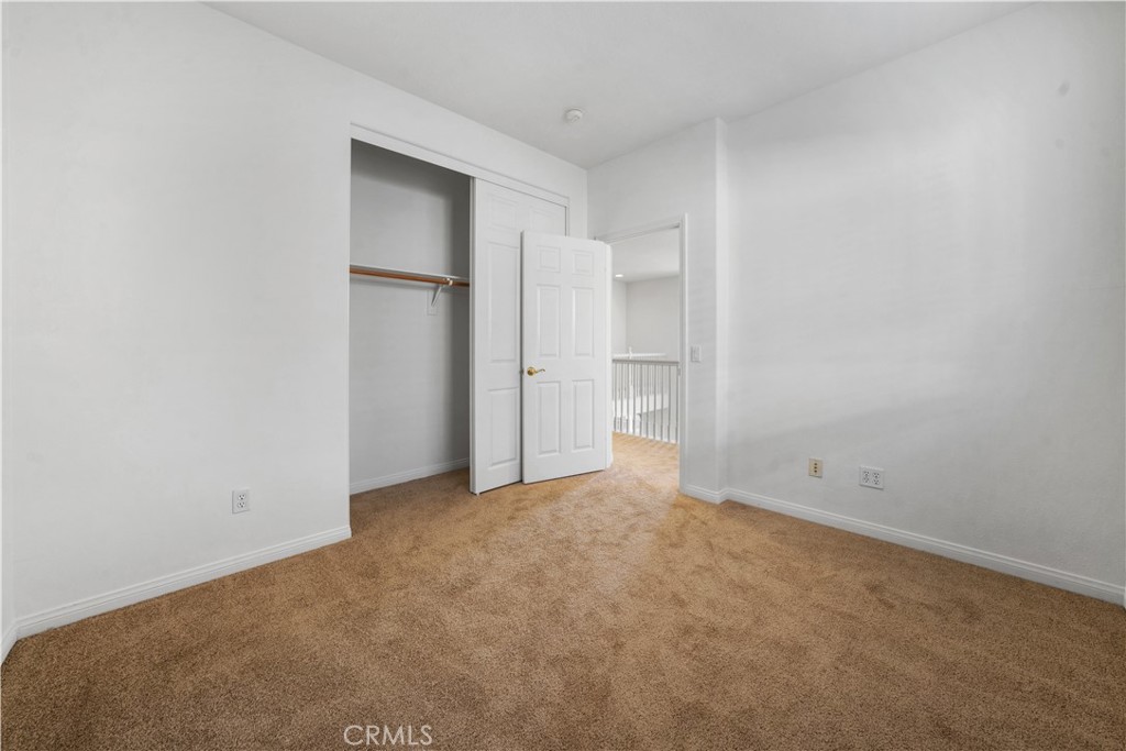 15 Laurelhurst Drive