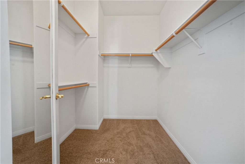 15 Laurelhurst Drive