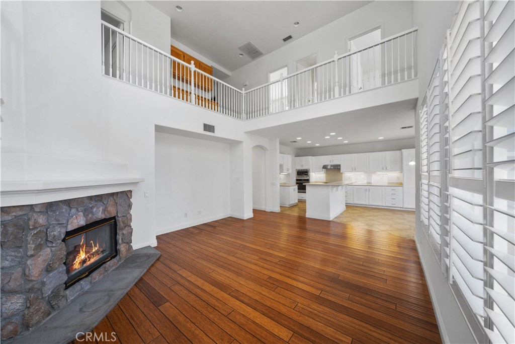 15 Laurelhurst Drive