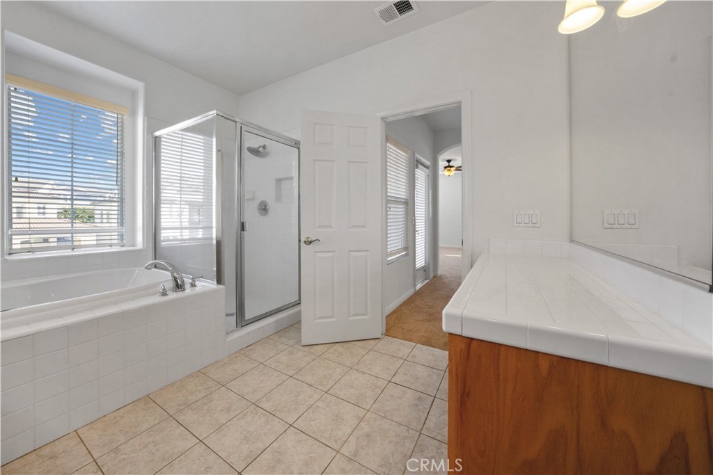 15 Laurelhurst Drive