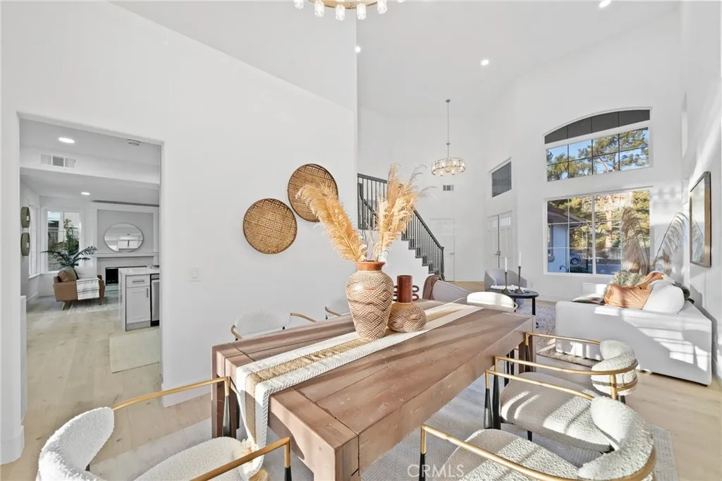 22751 Maplewood