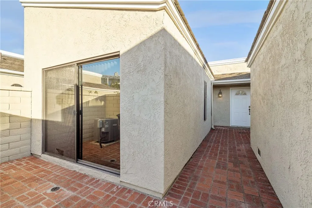 22846 Arbella Road