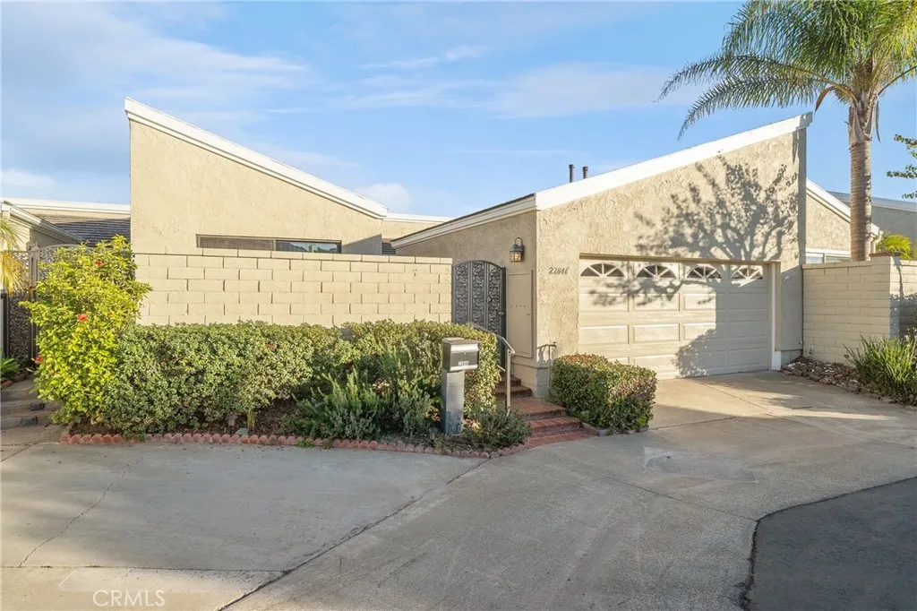 22846 Arbella Road