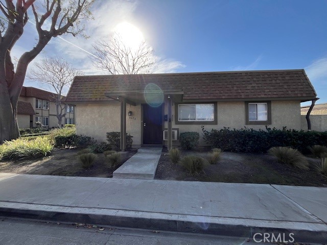 8652 Avon Circle