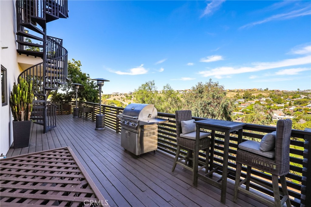 4202 Calle Bienvenido