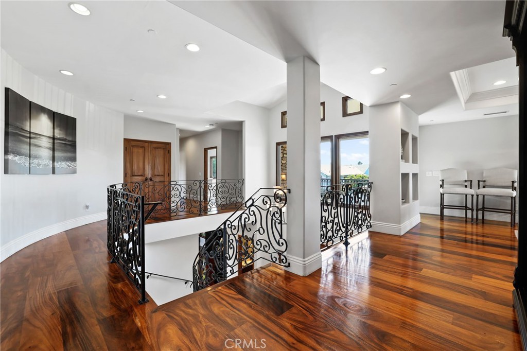 4202 Calle Bienvenido