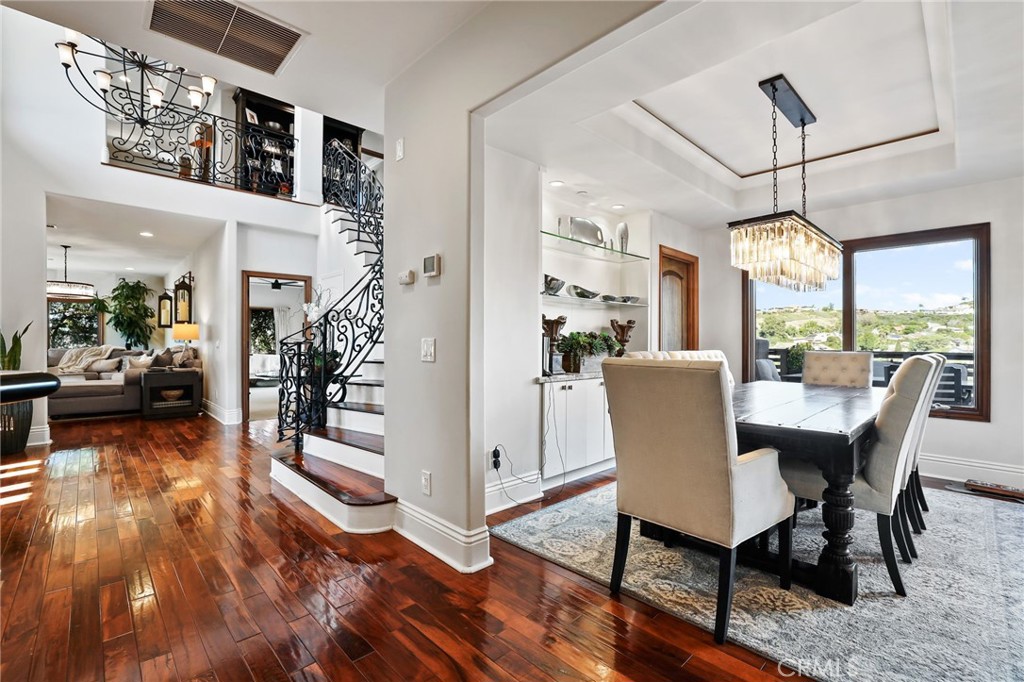 4202 Calle Bienvenido