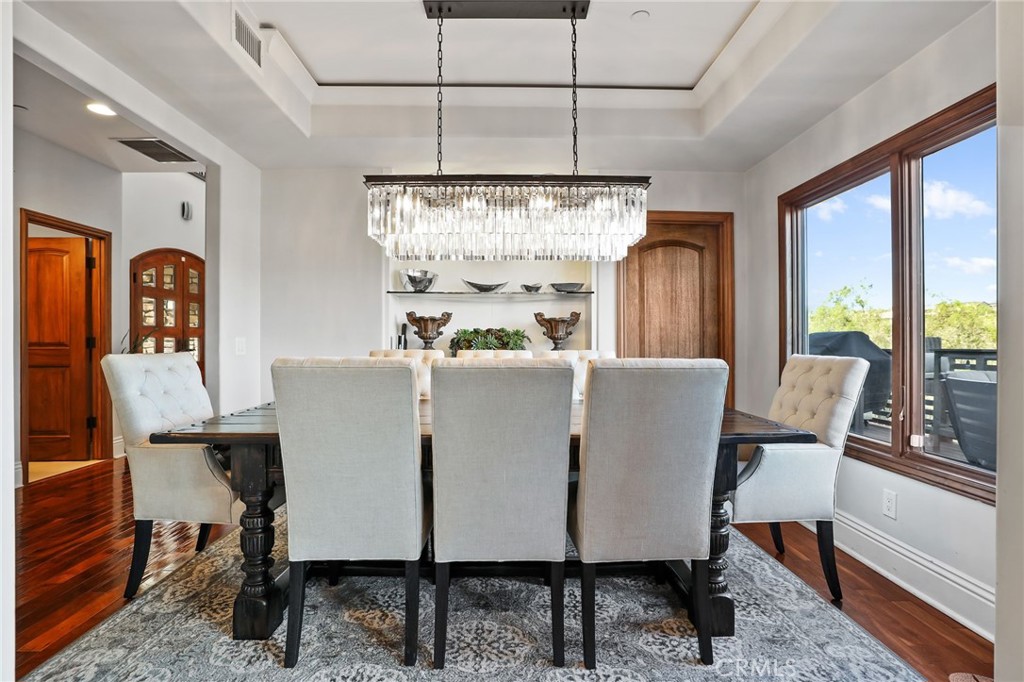 4202 Calle Bienvenido