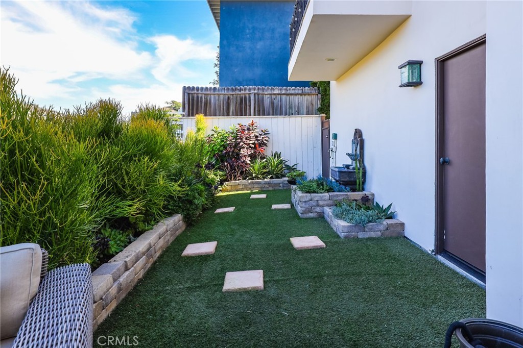 4202 Calle Bienvenido