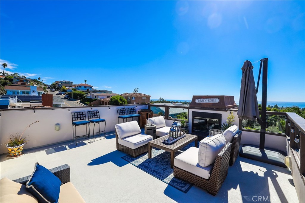 4202 Calle Bienvenido