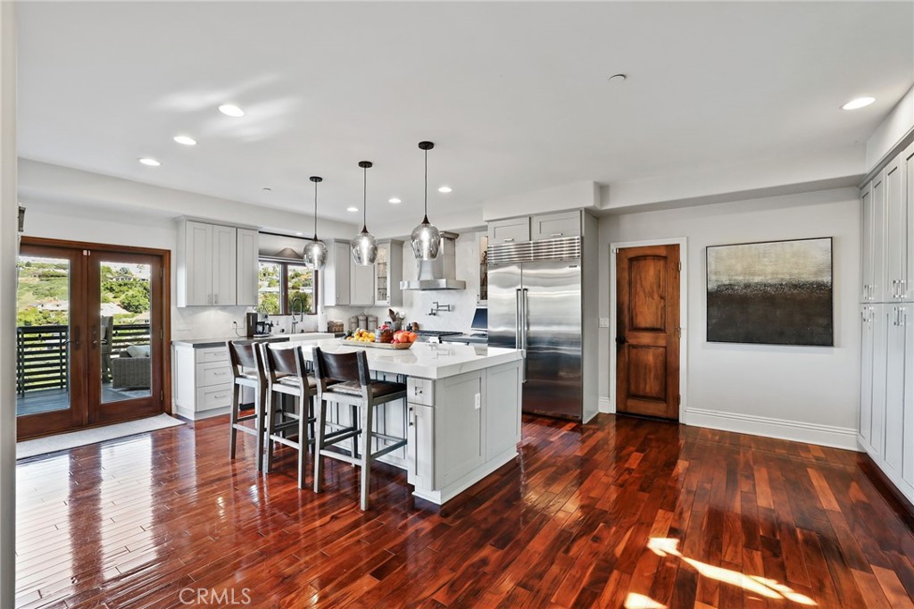 4202 Calle Bienvenido