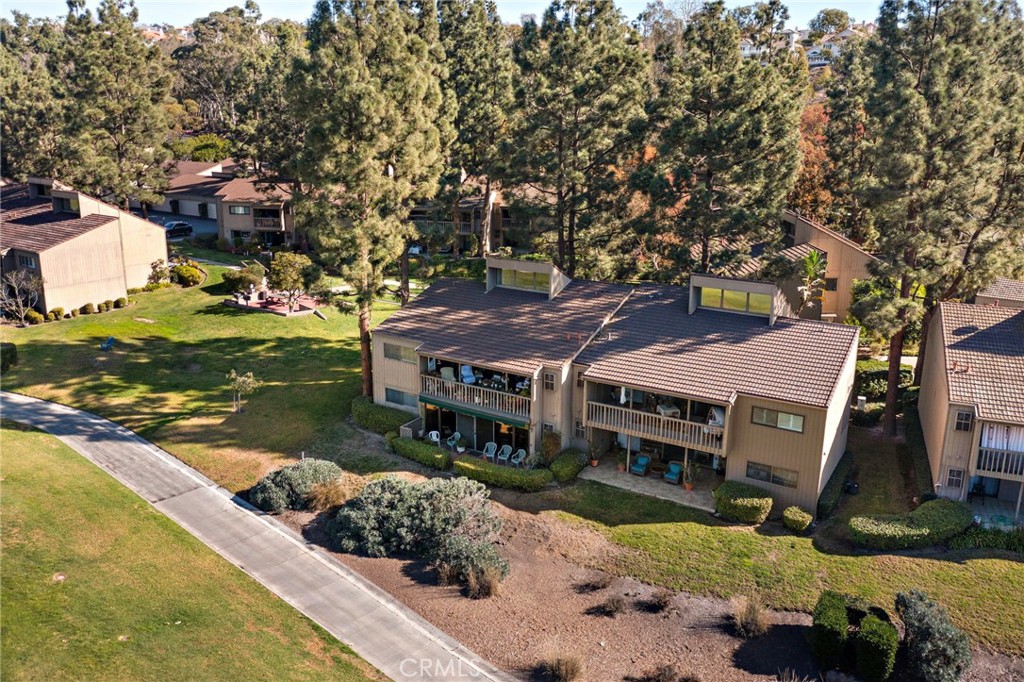 31595 E Nine Drive 57F