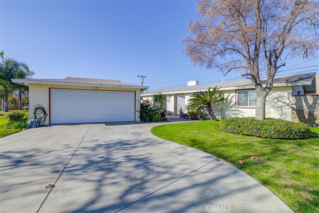 2275 W Coronet Avenue