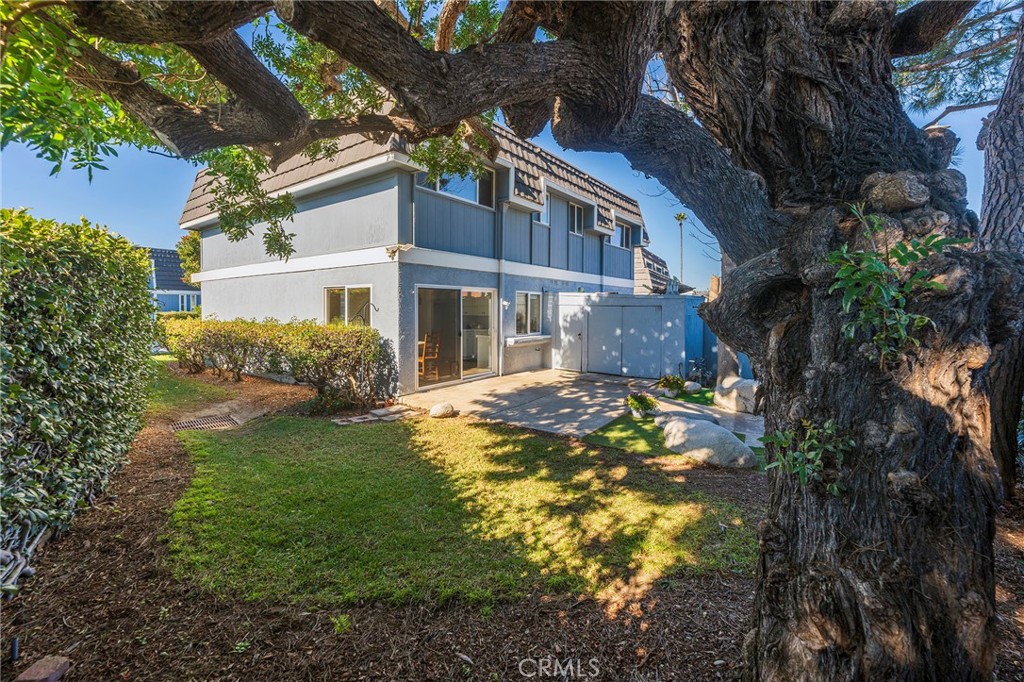 21210 Sailors Bay Lane