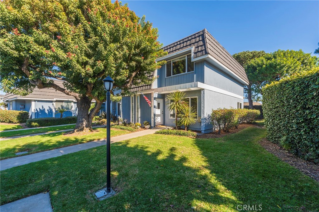 21210 Sailors Bay Lane