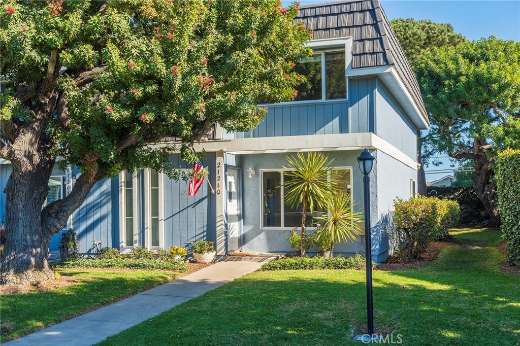 21210 Sailors Bay Lane