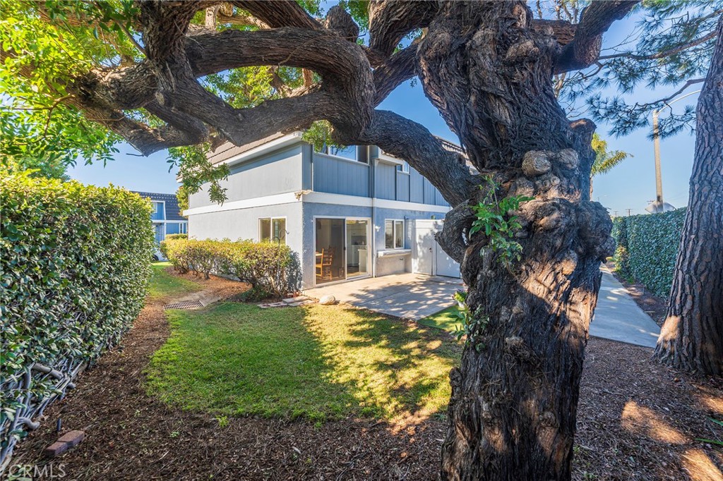 21210 Sailors Bay Lane