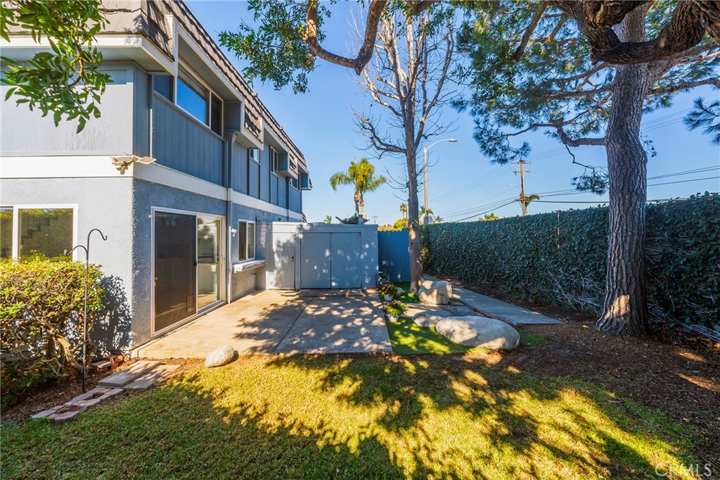 21210 Sailors Bay Lane