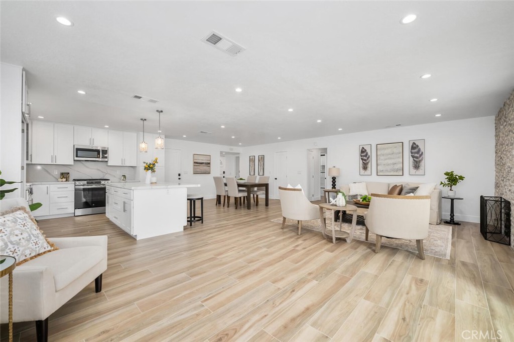 3154 Kerry Lane