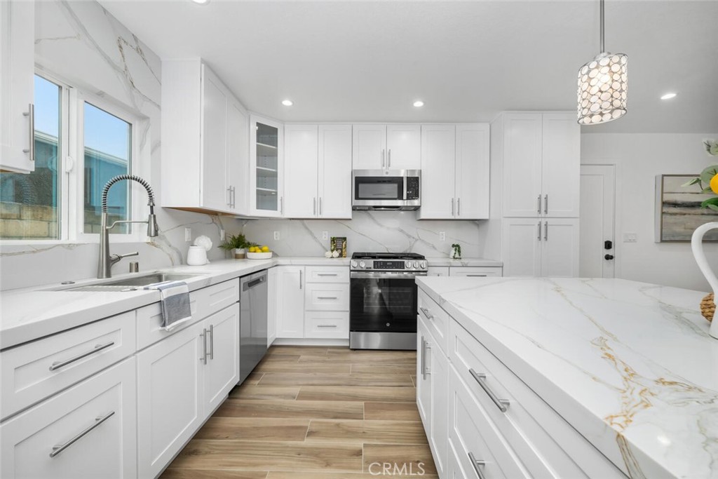 3154 Kerry Lane