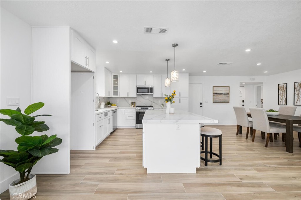 3154 Kerry Lane