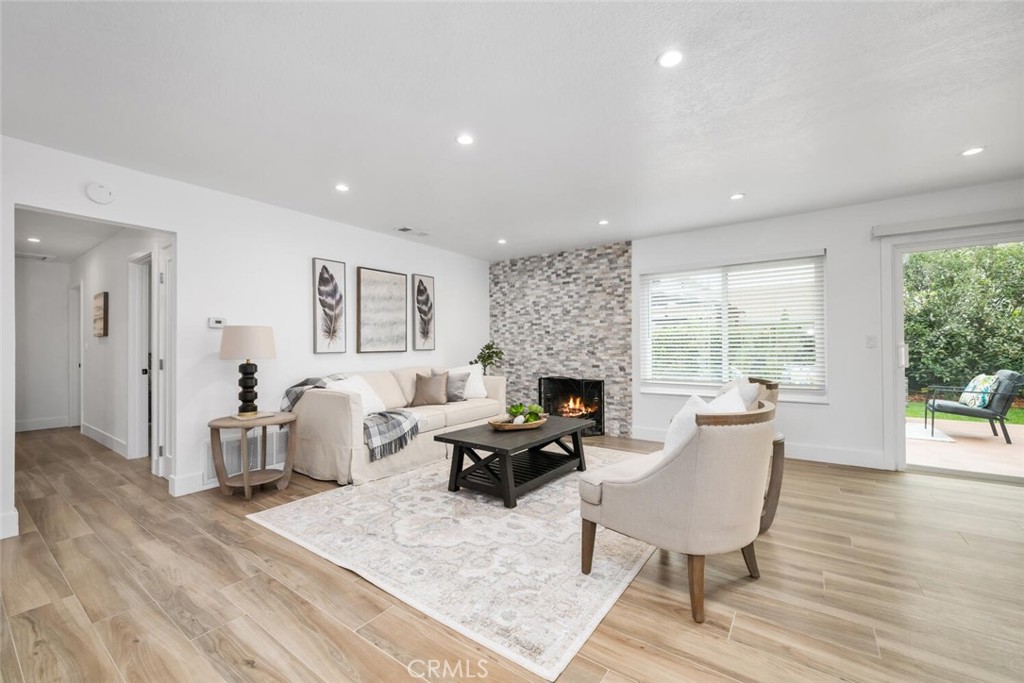 3154 Kerry Lane
