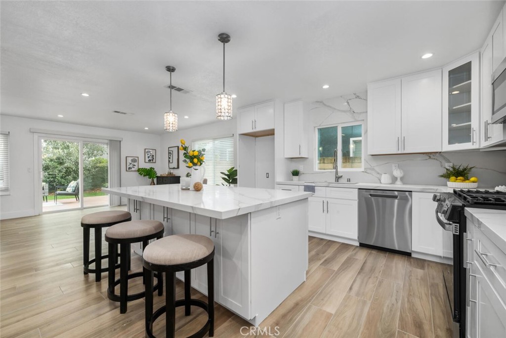 3154 Kerry Lane
