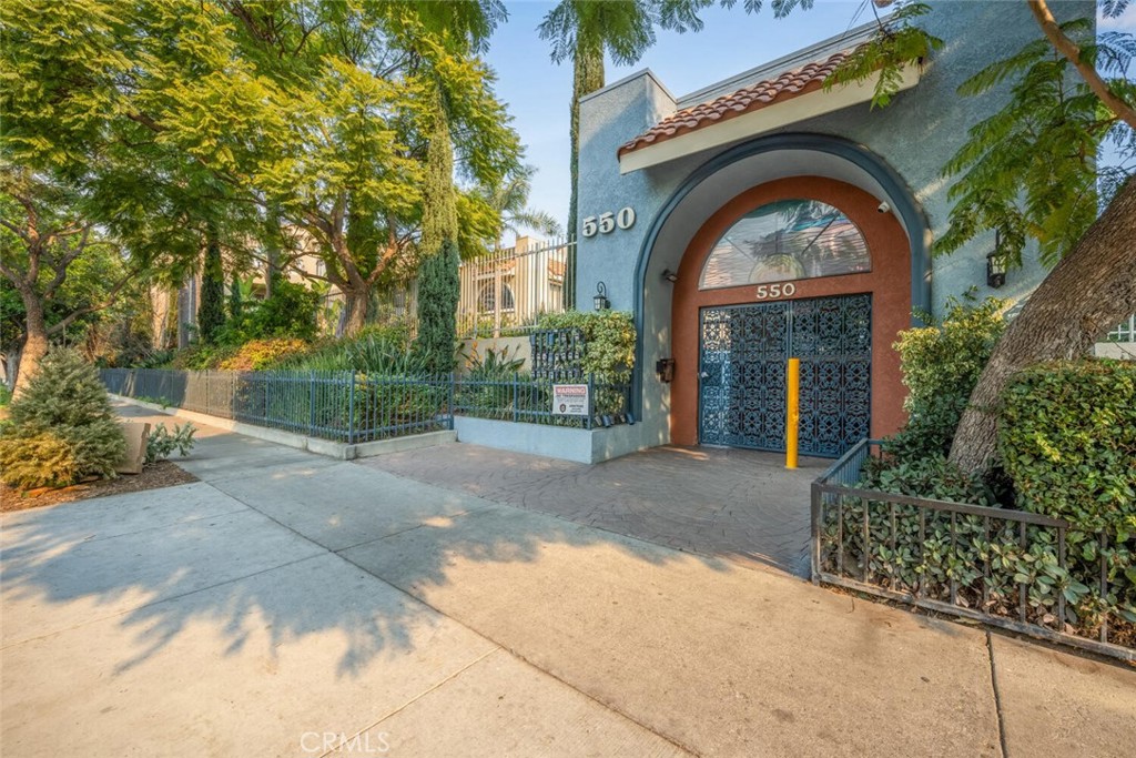 550 Orange Avenue 429