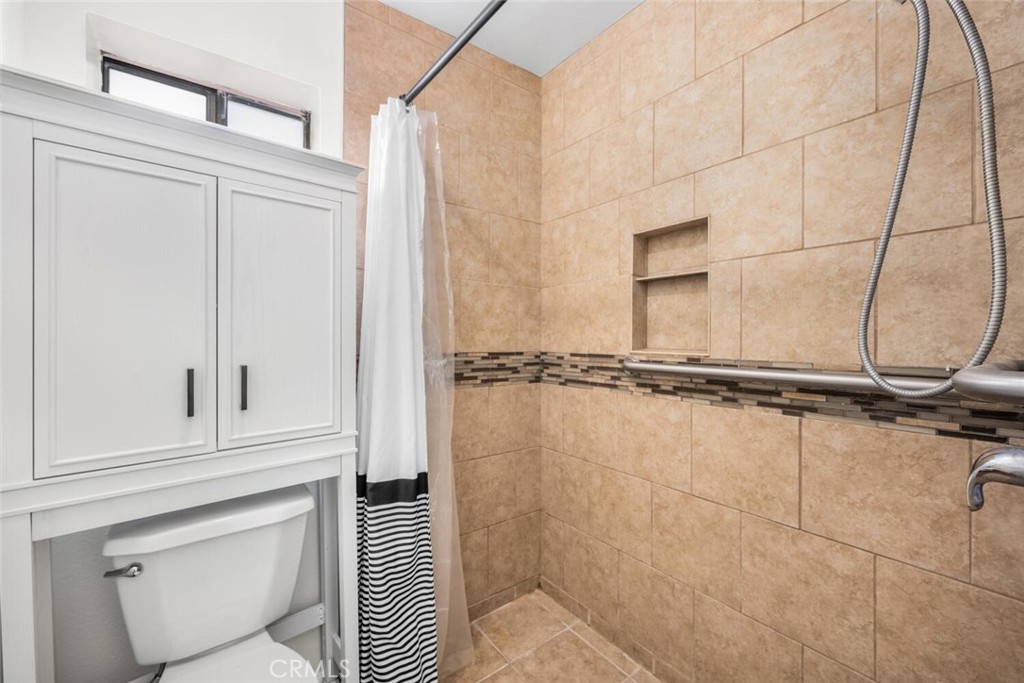 550 Orange Avenue 429