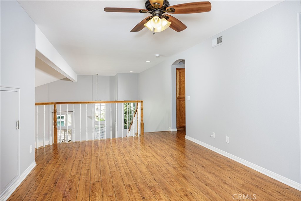 1736 Blackbird Circle