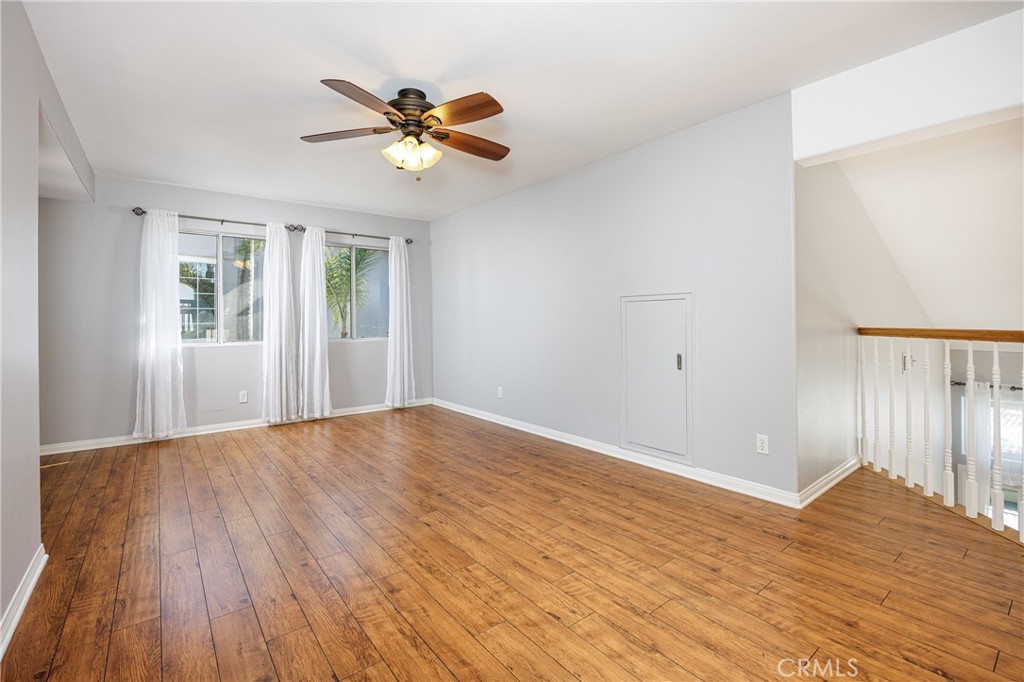 1736 Blackbird Circle