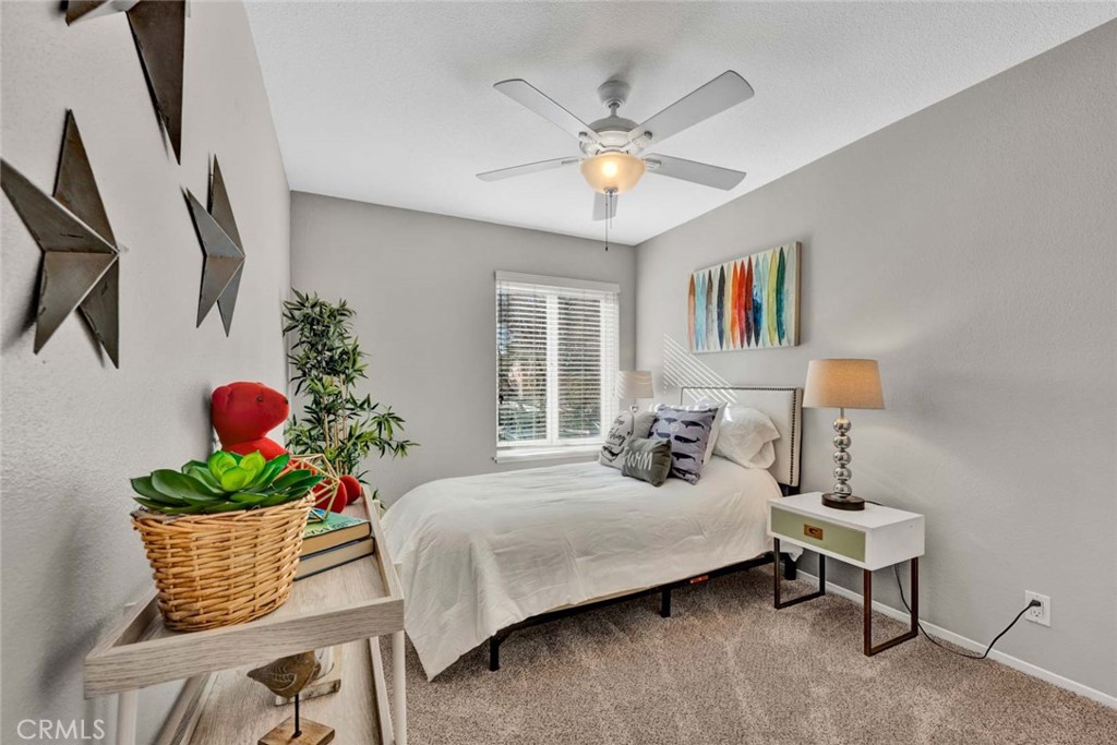 101 W Riverdale Avenue 8