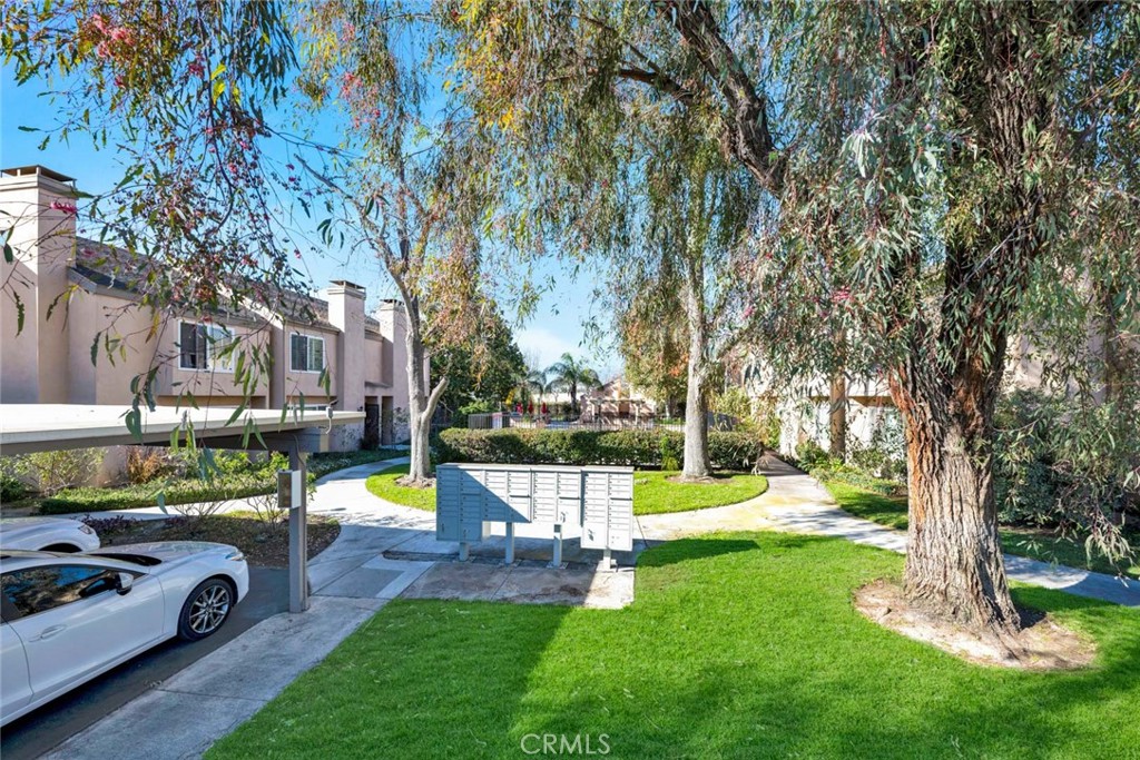 101 W Riverdale Avenue 8