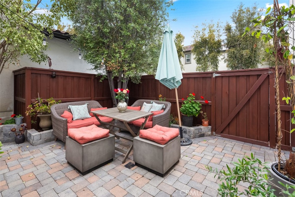 7 Twin Flower Street