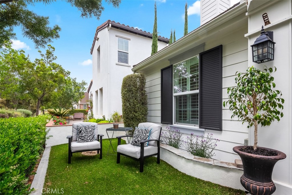 7 Twin Flower Street