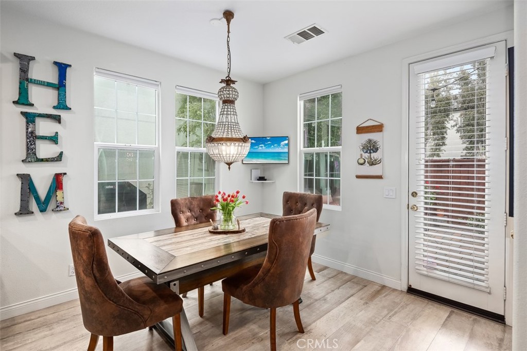 7 Twin Flower Street